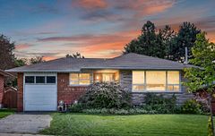 73 Castlegrove Boulevard, Toronto, ON M3A 1L3