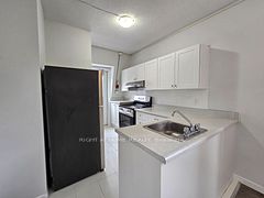 505 Church Street 302, Toronto, ON M4Y 1H2