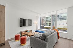 180 Mill Street S-126, Toronto, ON M5A 0V7