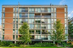 70 Montclair Avenue 203, Toronto, ON M5P 1P7