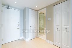 77 Harbour Square 1209, Toronto, ON M5J 2S2