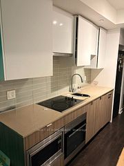 99 Broadway Avenue 2105, Toronto, ON M4P 0E3