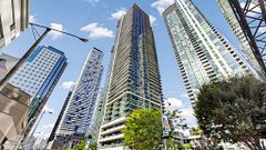 33 Bay Street 2211, Toronto, ON M5J 2Z3
