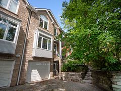 10 De Savery Crescent, Toronto, ON M4S 2L2