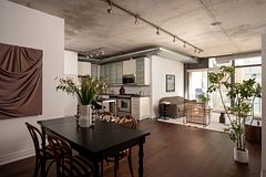 533 Richmond Street W 605, Toronto, ON M5V 3Y1