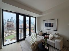 123 Portland Street 804, Toronto, ON M5V 0V9