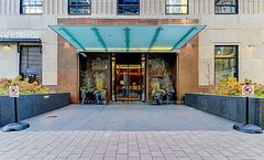 88 Scott Street 2403, Toronto, ON M5E 1X6