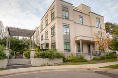 52 Holmes Avenue 9, Toronto, ON M2N 0J9