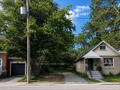 360B Lawrence Avenue W, Toronto, ON M5M 1B7