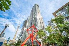 25 Telegram Mews 816, Toronto, ON M5V 3Z1