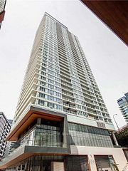 19 Bathurst Street 1908, Toronto, ON M5V 2P1