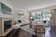 4 Lowther Avenue 101, Toronto, ON M5R 1C6