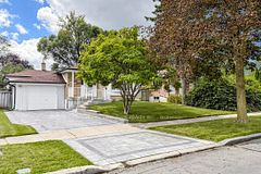 29 Dexter Boulevard, Toronto, ON M2H 1Z3