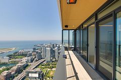 3 Concord Cityplace Way 7008, Toronto, ON M5V 0X4