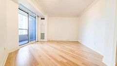 15 Northtown Way 1729, Toronto, ON M2N 7A2