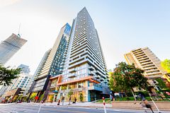 50 E Wellesley Street E 3004, Toronto, ON M4Y 1G2
