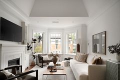 319 Lonsdale Road 3D, Toronto, ON M4V 1X3