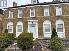 1745 Bathurst Street 1, Toronto, ON M5P 3K5