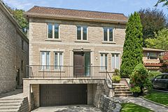 42 Rykert Crescent, Toronto, ON M4G 2S9
