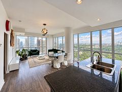 28 Ted Rogers Way 3808, Toronto, ON M4Y 2J4