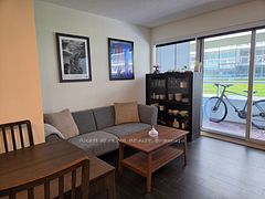 17 Bathurst Street 602, Toronto, ON M5V 0N1