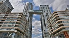 15 Iceboat Terrace 2308, Toronto, ON M5V 4A5