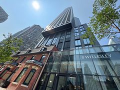 8 Wellesley Street W 5205, Toronto, ON M4Y 0J5