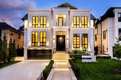 149 Highland Crescent, Toronto, ON M2L 1H2