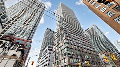 101 Peter Street 3809, Toronto, ON M5V 2E8