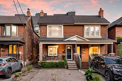 17 Barrie Avenue, Toronto, ON M6C 1E1