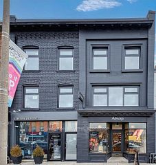 2579 Yonge Street 301, Toronto, ON M4P 2J1