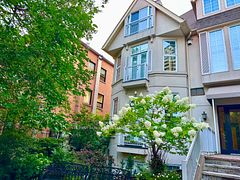 539 Jarvis Street Gt9, Toronto, ON M4Y 2H7