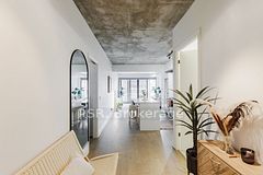 608 Richmond Street 317, Toronto, ON M5V 0N9
