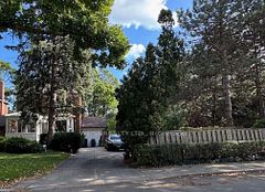 31 Aldburn Road, Toronto, ON M6C 2K4
