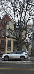 930 Dundas Street E, Toronto, ON M4M 1R3