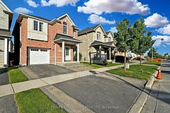 35 Lloydminister Avenue, Ajax, ON L1Z 0N8