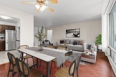 5 Massey Square 903, Toronto, ON M4C 5L6