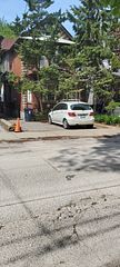 74 Kenilworth Avenue, Toronto, ON M4L 3S5