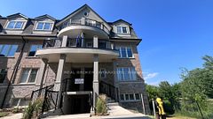 13 EATON PARK Lane 29, Toronto, ON M1W 0A5