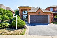 483 Ormond Drive, Oshawa, ON L1K 2L8
