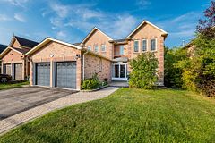 490 Old Harwood Avenue, Ajax, ON L1T 3L1