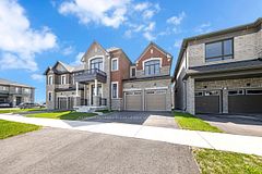 1423 Swallowtail Lane, Pickering, ON L1X 0N8