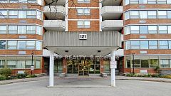 121 Ling Road 808, Toronto, ON M1E 4Y2