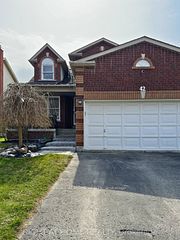 42 Brownell Street, Whitby, ON L1R 2E9