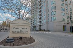 61 Town Centre Court 1305, Toronto, ON M1P 5C5
