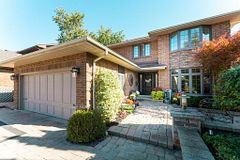 1879 New Street, Pickering, ON L1V 3L9