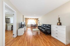 45 Silver Springs Boulevard 706, Toronto, ON M1V 1R2