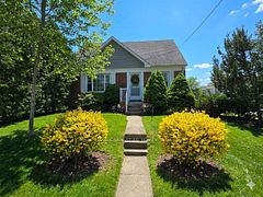 1 Milne Avenue, Toronto, ON M1L 1J7