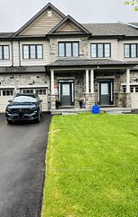 1541 Wheatcroft Drive, Oshawa, ON L1L 0W5