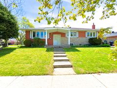 57 Kilbride Road, Toronto, ON M1J 1X6